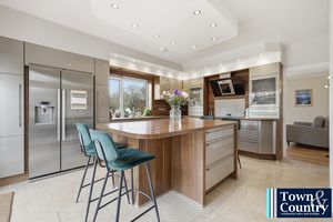 KEELERS LANE- click for photo gallery